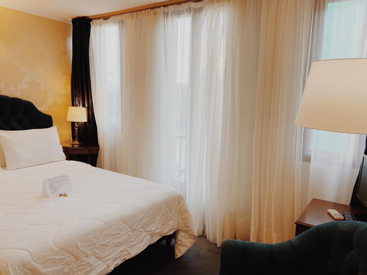 Five Seasons Pension Nafplio Exterior photo